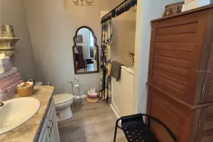 2710 61st St E, Bradenton, FL 34208 - Photo 19