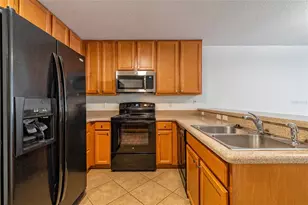 3745 Collingwood Ln, Oviedo, FL 32765 - Photo 11