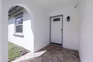 8205 Esperanza St, Orlando, FL 32817 - Photo 5