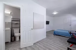 8205 Esperanza St, Orlando, FL 32817 - Photo 23