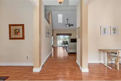 13715 Bluewater Circle, Orlando, FL 32828 - Photo 5