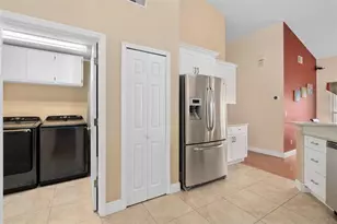 13715 Bluewater Cir, Orlando, FL 32828 - Photo 19