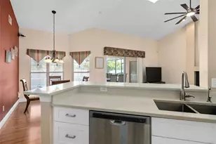 13715 Bluewater Cir, Orlando, FL 32828 - Photo 17