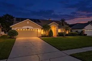 13715 Bluewater Cir, Orlando, FL 32828 - Photo 3