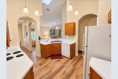 4640 Eagle Peak Drive, Kissimmee, FL 34746 - Photo 5