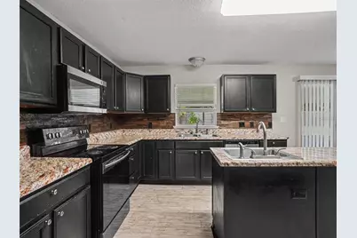 829 Sun Ridge Village Drive, Winter Haven, FL 33880 - Photo 7