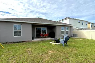 2437 Oakwood Ln, Davenport, FL 33837 - Photo 21