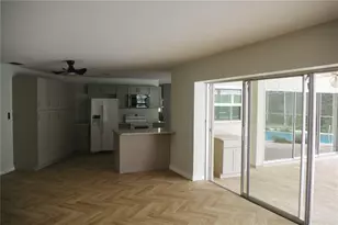 2215 Lauderdale Ct, Orlando, FL 32805 - Photo 7