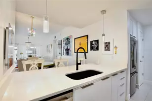 100 S Eola Dr, Orlando, FL 32801 - Photo 15