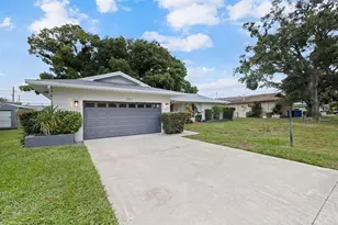 1011 Macrae Ave, Clearwater, FL 33755 - Photo 3