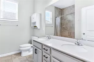 2304 Tudor Rose Dr, Sanford, FL 32773 - Photo 33
