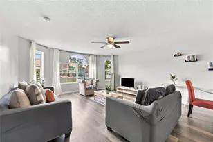 8711 Rockingham Terrace, Kissimmee, FL 34747 - Photo 9