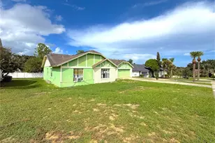 7755 Bay Cedar Dr, Orlando, FL 32835 - Photo 3