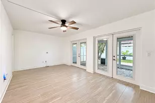 3204 W De Leon St, Tampa, FL 33609 - Photo 9
