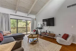 5472 Pine Creek Dr, Orlando, FL 32811 - Photo 11