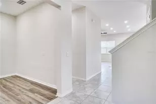 920 Grand Hilltop Dr, Apopka, FL 32703 - Photo 3