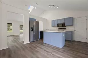 32930 Indian Woods Dr, Leesburg, FL 34788 - Photo 9