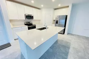 1776 White Water Ct, Davenport, FL 33837 - Photo 9