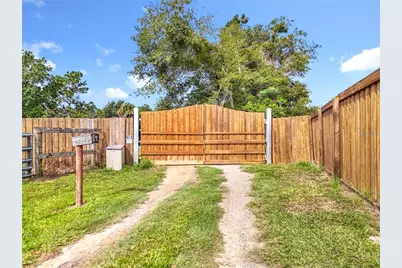 21320 Paradise Way, Eustis, FL 32736 - Photo 13