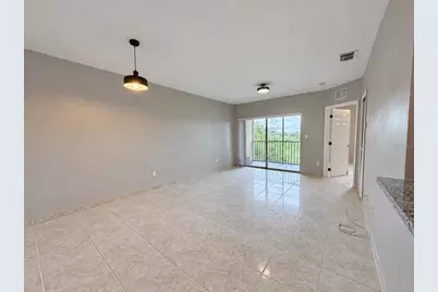 522 Villa Del Sol Circle #203, Orlando, FL 32824 - Photo 5