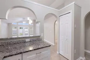 8161 Golden Chickasaw Cir, Orlando, FL 32825 - Photo 9