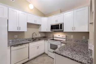 8161 Golden Chickasaw Cir, Orlando, FL 32825 - Photo 7