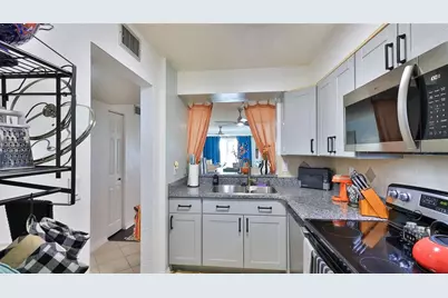 145 N Halifax Avenue #705, Daytona Beach, FL 32118 - Photo 3