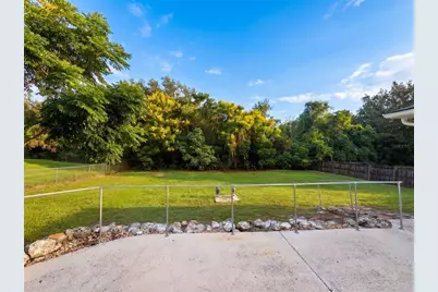 12054 Joe Herrmann Drive, San Antonio, FL 33576 - Photo 25