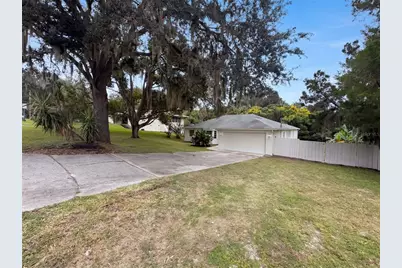 12054 Joe Herrmann Drive, San Antonio, FL 33576 - Photo 29