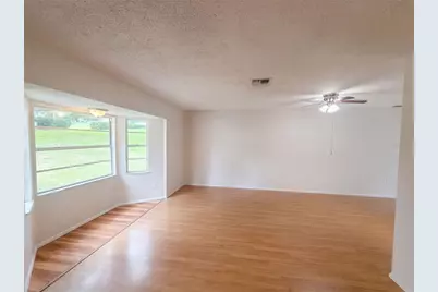 12054 Joe Herrmann Drive, San Antonio, FL 33576 - Photo 3