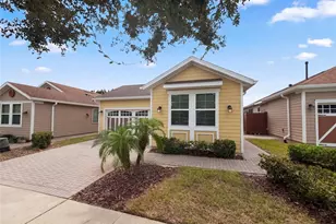 394 Alcove Dr, Groveland, FL 34736 - Photo 1