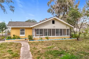 201 N East St, Leesburg, FL 34748 - Photo 1