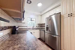 409 Berwick Ave, Temple Terrace, FL 33617 - Photo 3
