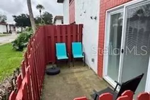 910 Big Tree Rd, South Daytona, FL 32119 - Photo 3
