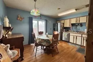 910 Big Tree Rd, South Daytona, FL 32119 - Photo 7