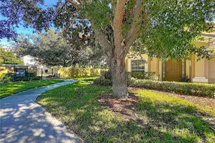 3315 Flamborough Dr, Orlando, FL 32835 - Photo 9