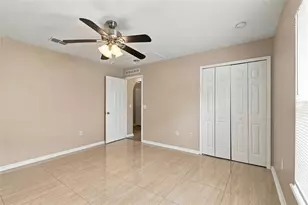 2317 Walnut Canyon Dr, Kissimmee, FL 34758 - Photo 9