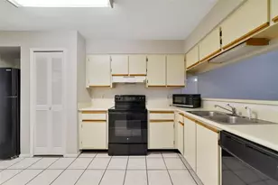 1538 Sophie Blvd, Orlando, FL 32828 - Photo 5