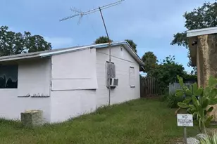 1781 Southland Ave, Melbourne, FL 32935 - Photo 3