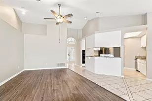 4415 Las Palmas Ave, Spring Hill, FL 34606 - Photo 3