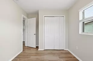2210 Beatrice Dr, Orlando, FL 32810 - Photo 23