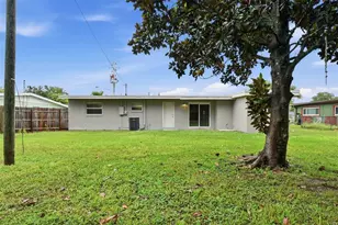 2210 Beatrice Dr, Orlando, FL 32810 - Photo 29