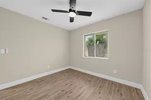583 Bablonica Dr, Orlando, FL 32807 - Photo 19
