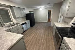 3520 Curtis Dr, Apopka, FL 32703 - Photo 5