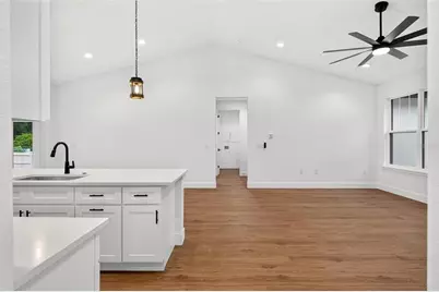 381 Carriage Lane, Lady Lake, FL 32159 - Photo 13