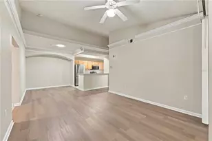 12102 Poppy Field Ln, Orlando, FL 32837 - Photo 7