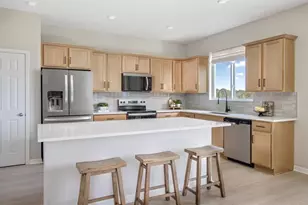 3074 Crossland Ct, Haines City, FL 33844 - Photo 3