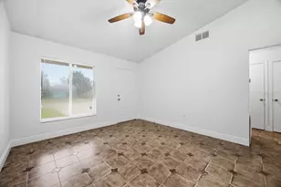 12216 Eastcove Dr, Orlando, FL 32826 - Photo 5