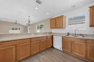2071 Jasper Way, The Villages, FL 32162 - Photo 7