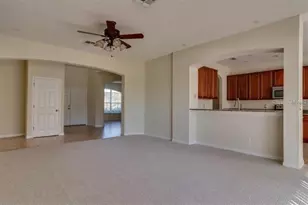 10080 Savannah Bluff Ln, Orlando, FL 32829 - Photo 7